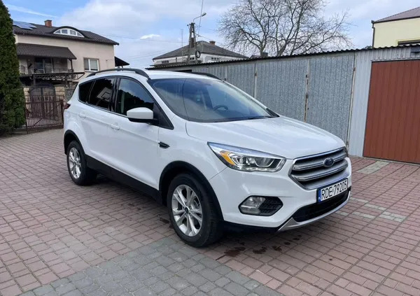 ford kuga podkarpackie Ford Kuga cena 60200 przebieg: 68000, rok produkcji 2017 z Przecław